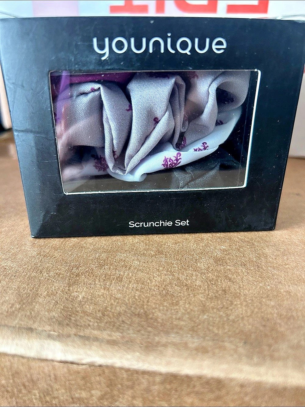 Younique Scrunchie Set NWT